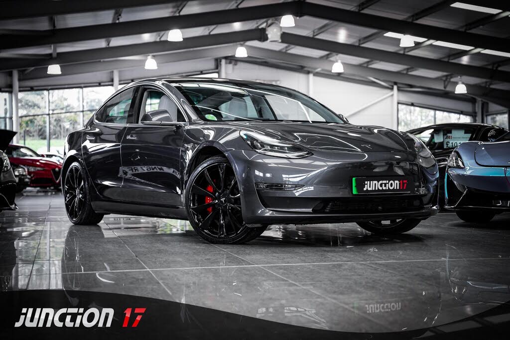 2019 Tesla Model 3 E 4X4 (Performance Pack)