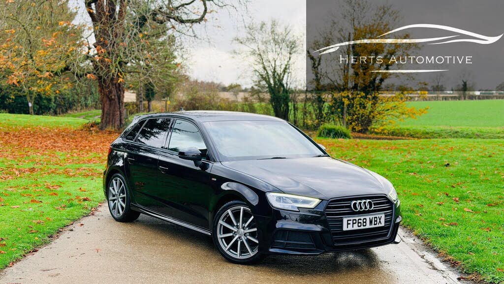 2018 Audi A3 1.5 35 TFSI Black Edition Sportback 5d