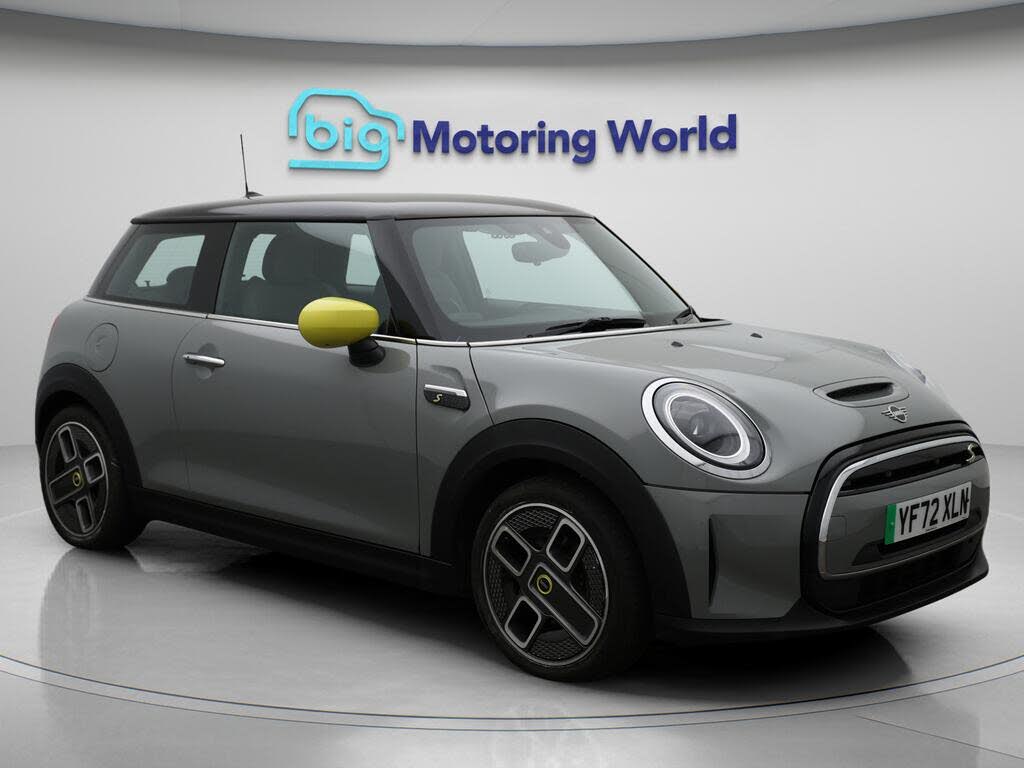 2022 MINI Mini E Cooper S 2)