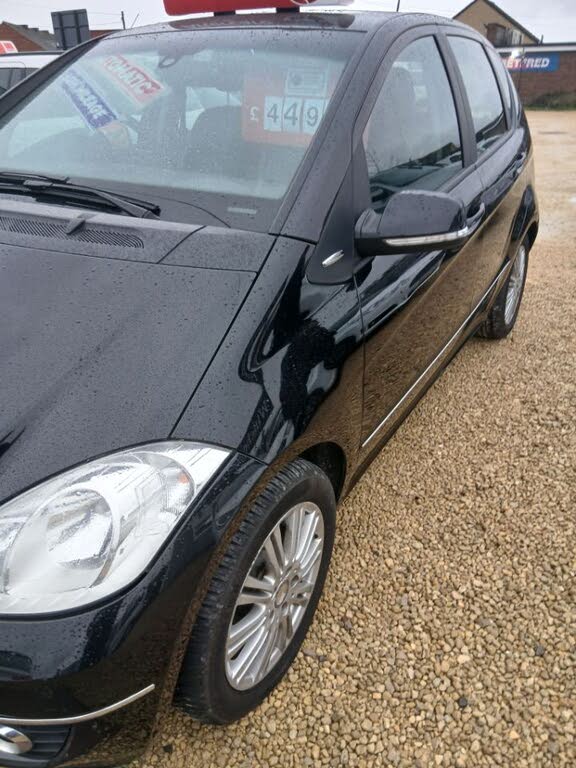 2011 Mercedes-Benz A-Class 1.5 A160 Elegance SE CVT