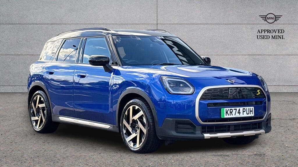 2024 MINI Mini Countryman E Cooper SE Exclusive