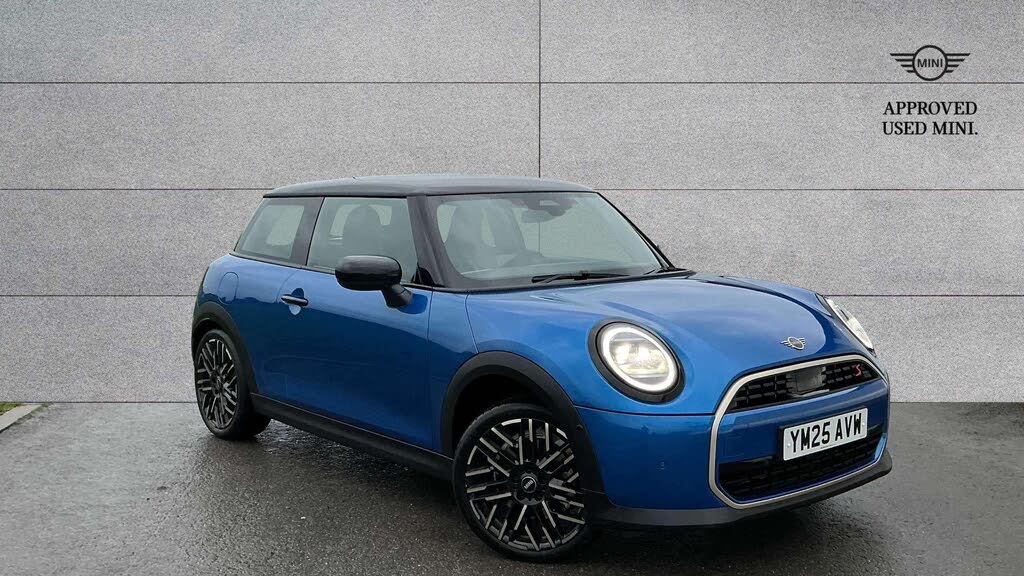2025 MINI Mini 2.0 Cooper S Exclusive (201bhp) Hatchback 3d Auto