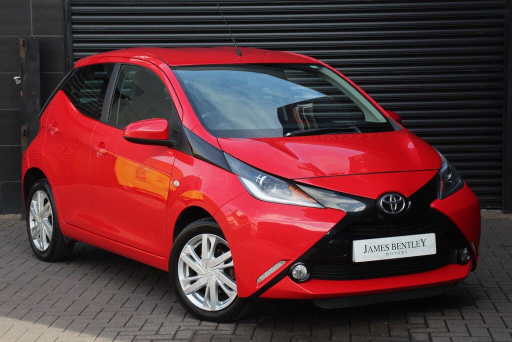 2016 Toyota AYGO 1.0 VVT-i x-pression 5d