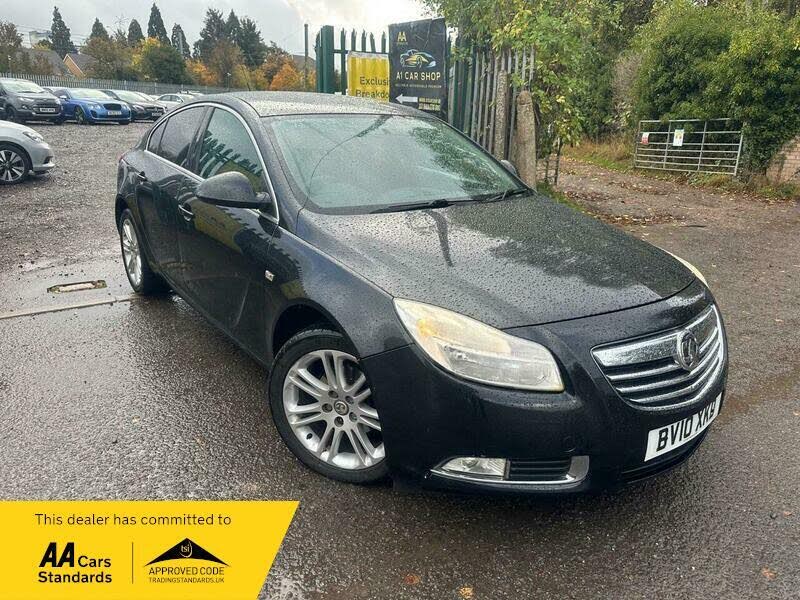 2010 Vauxhall Insignia 1.8 Exclusiv Hatchback 5d