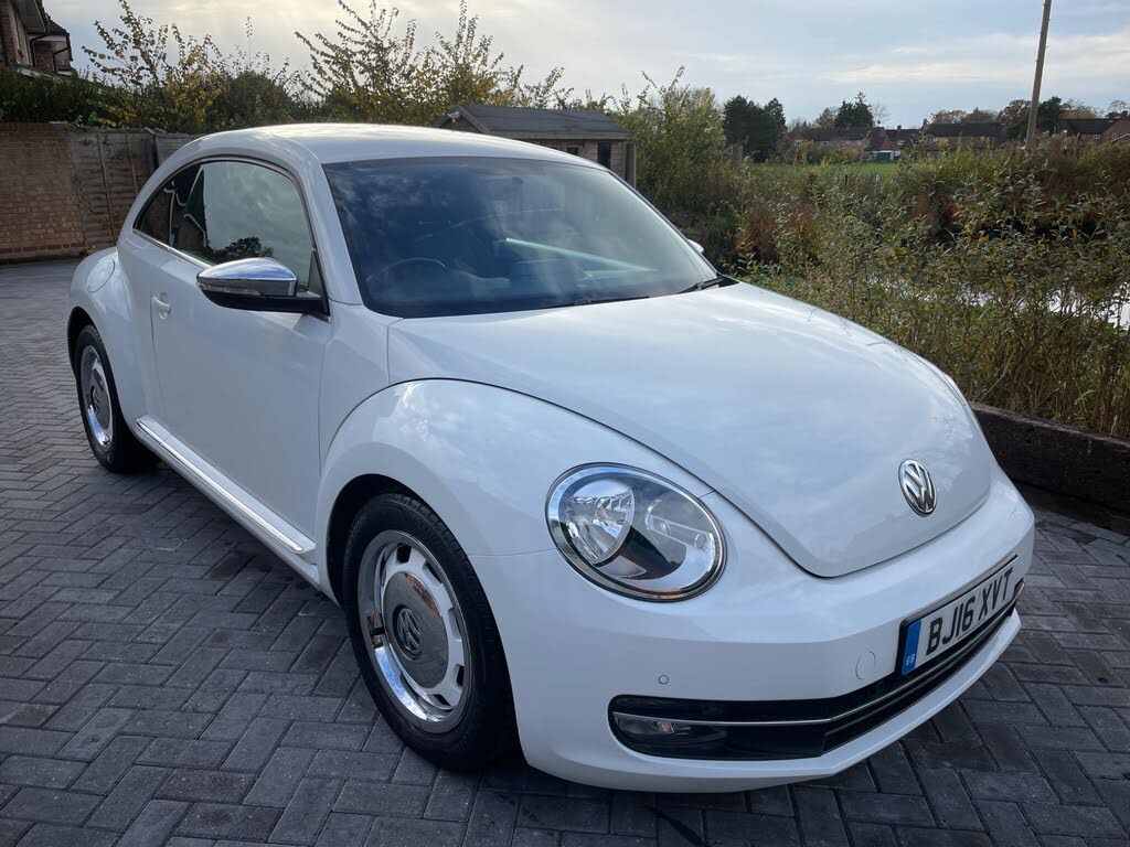 2016 Volkswagen Beetle 1.2 TSI Design Hatchback 3d DSG