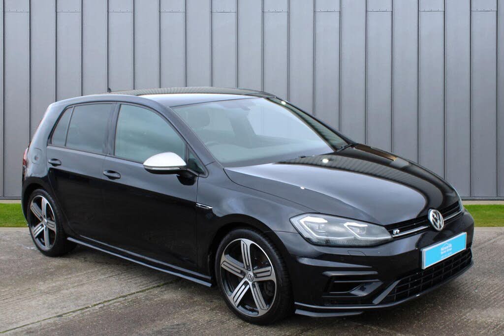 2018 Volkswagen Golf 2.0 TSI R Hatchback 5d DSG