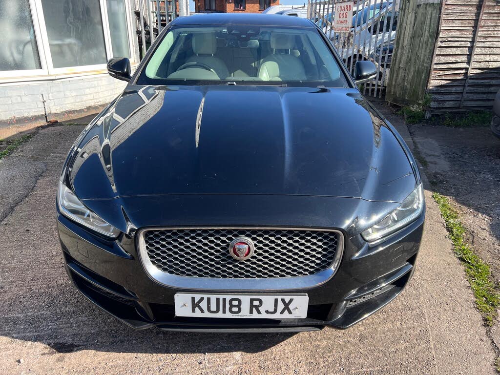 2018 Jaguar XE 2.0i Portfolio (200ps) 1999cc