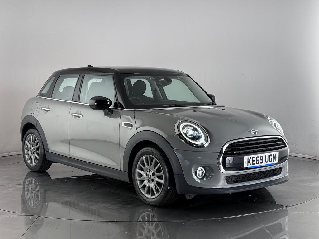 2020 MINI Mini 1.5 Cooper Classic Hatchback 5d Auto
