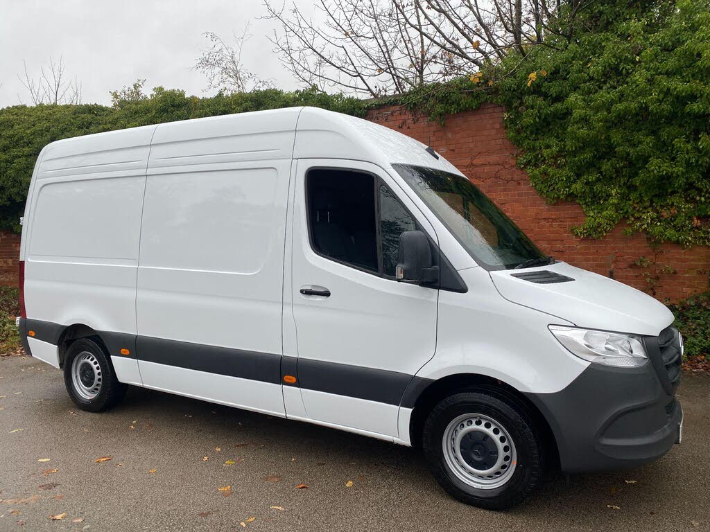 2025 Mercedes-Benz Sprinter 2.0CDI 315 L2H2 Pro 9G-Tronic