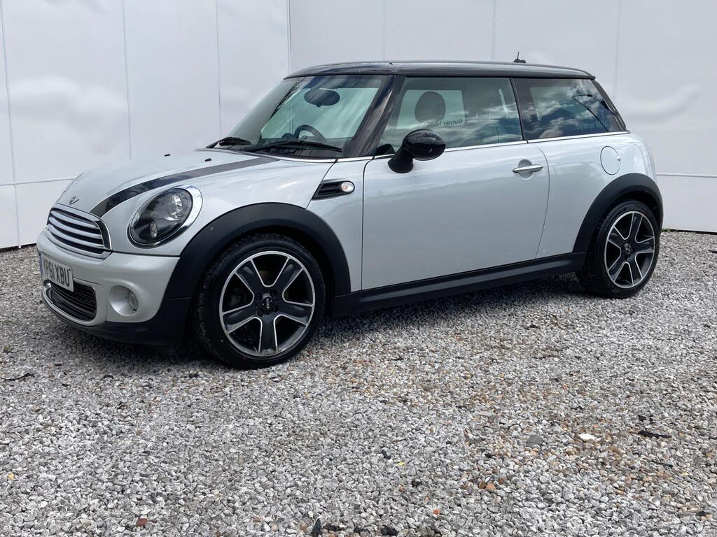 2011 MINI Mini 1.6 Cooper Soho Hatchback 3d