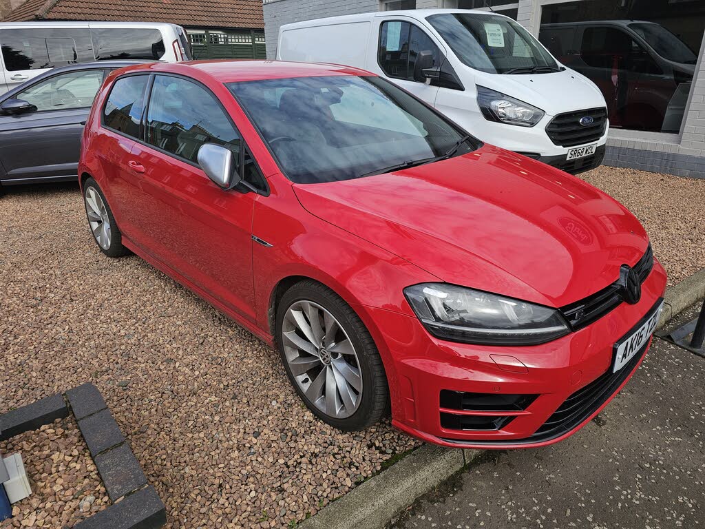 2016 Volkswagen Golf 2.0 TSI R 4Motion BMT (s/s) Hatchback 3d DSG