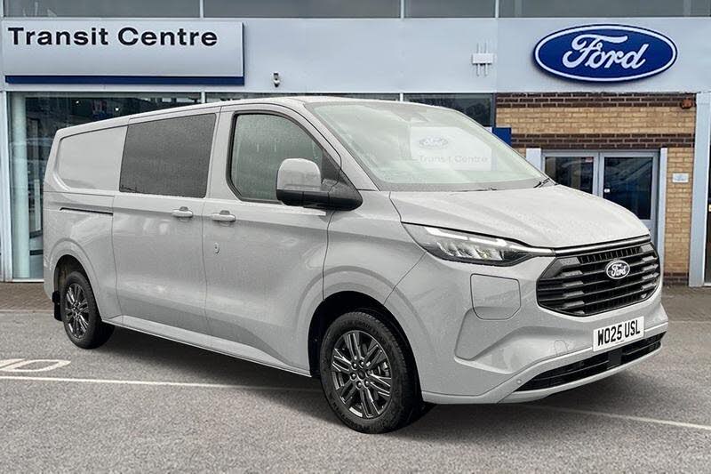 2025 Ford Transit Custom 2.5T 320 L2H1 Limited PHEV (227PS)(EU6e) Double Cab-in-Van auto
