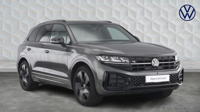 2025 Volkswagen Touareg 3.0TDI Black Edition (286ps)