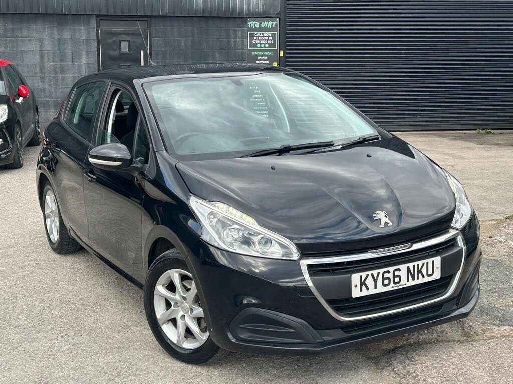 2016 Peugeot 208 1.2 PureTech Active (82bhp) 5d