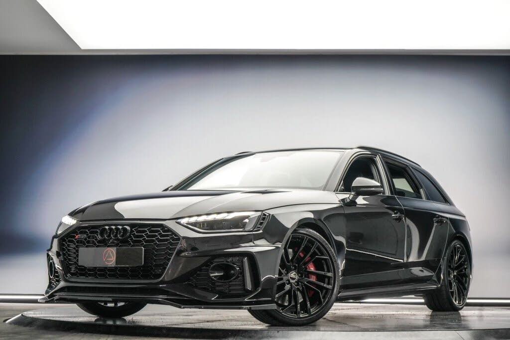2022 Audi RS4 Avant 2.9 TFSI Carbon Black