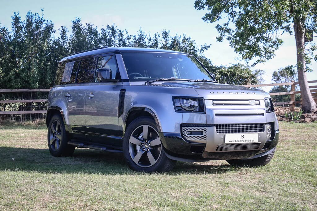 2024 Land Rover 110 Defender 3.0 D300 X-Dynamic HSE