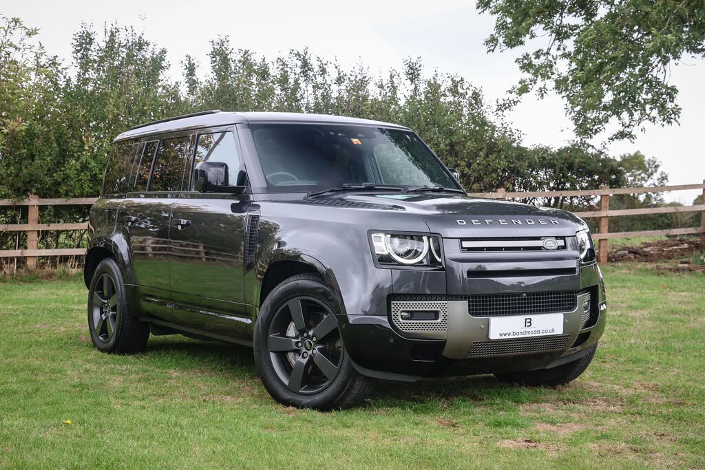 2024 Land Rover 110 Defender 3.0 D300 X-Dynamic HSE