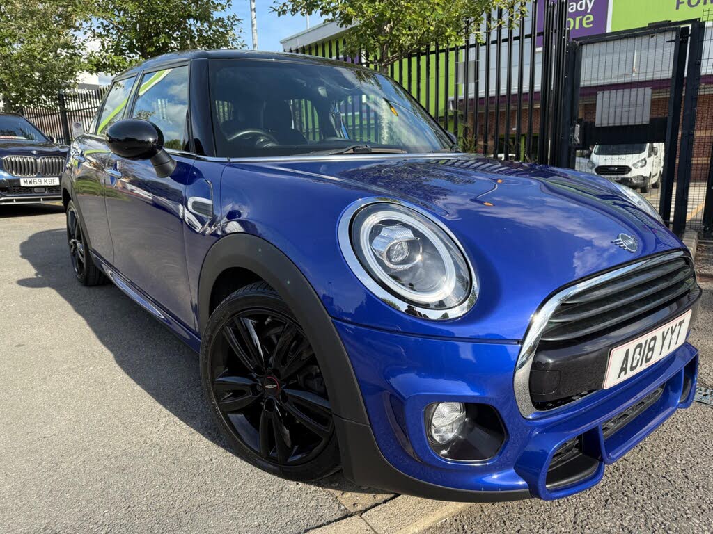 2018 MINI Mini 1.5 Cooper Series II (s/s) Hatchback 5d Auto