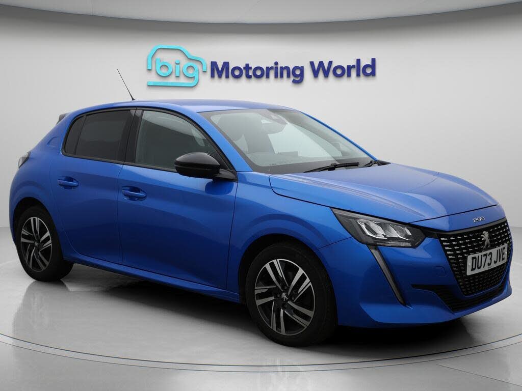 2023 Peugeot 208 1.2 PureTech Allure Premium+ (100ps)
