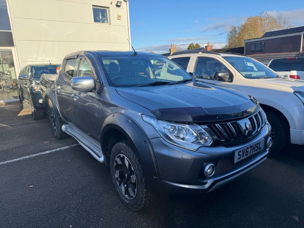 2017 Mitsubishi L200 2.4DI-D Barbarian (178bhp) (EU6)