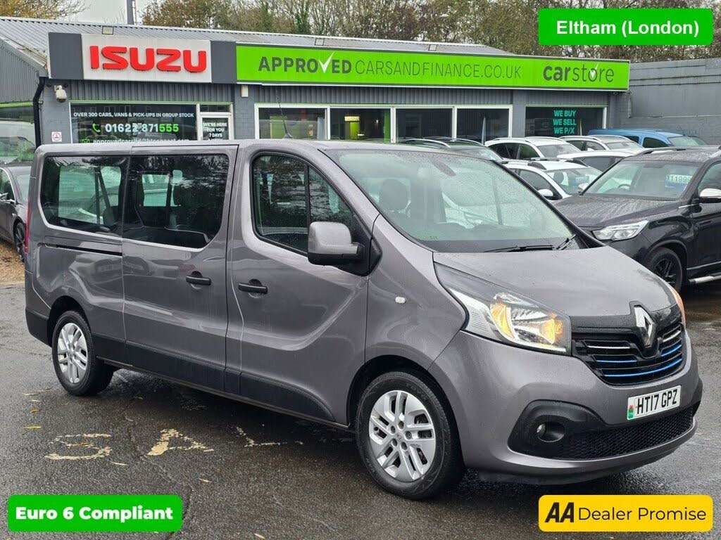 2017 Renault Trafic 1.6dCi LL29 125 Sport Nav Energy 125(Eu6) Minibus 9 seats