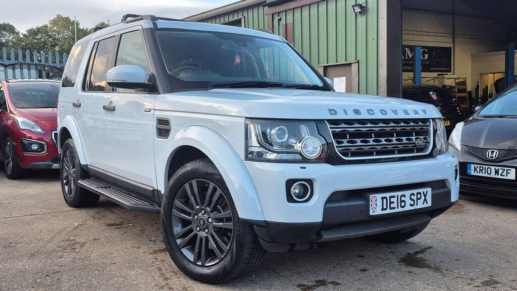 2016 Land Rover Discovery 4 3.0 SD V6 Graphite