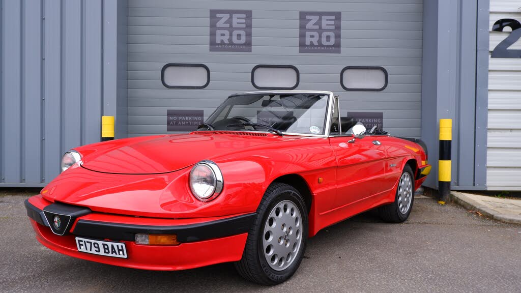 1988 Alfa Romeo Spider 2000 Veloce