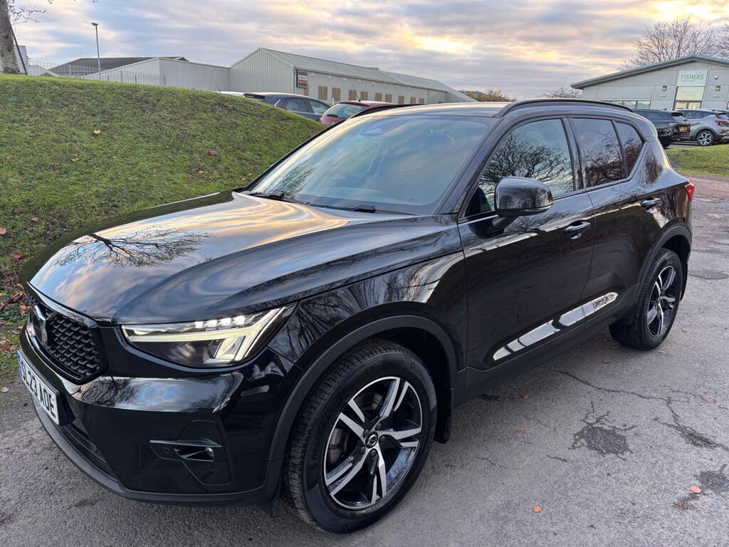 2023 Volvo XC40 2.0 B3 Plus