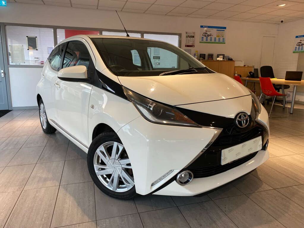 2014 Toyota AYGO 1.0 VVT-i x-pression 5d