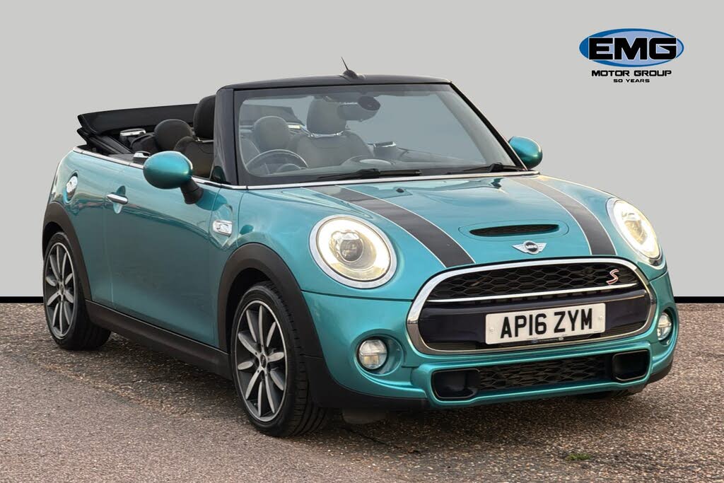 2016 MINI Mini 2.0 Cooper S (Chili) (s/s) Convertible 2d