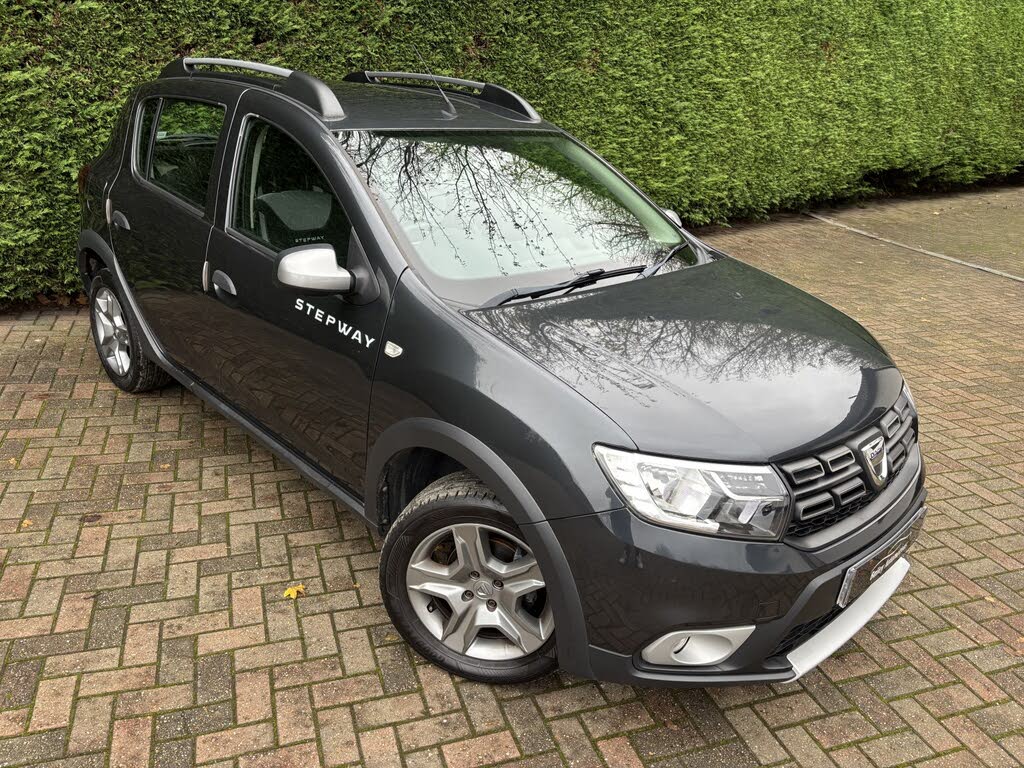 2017 Dacia Sandero Stepway 0.9 TCe Laureate