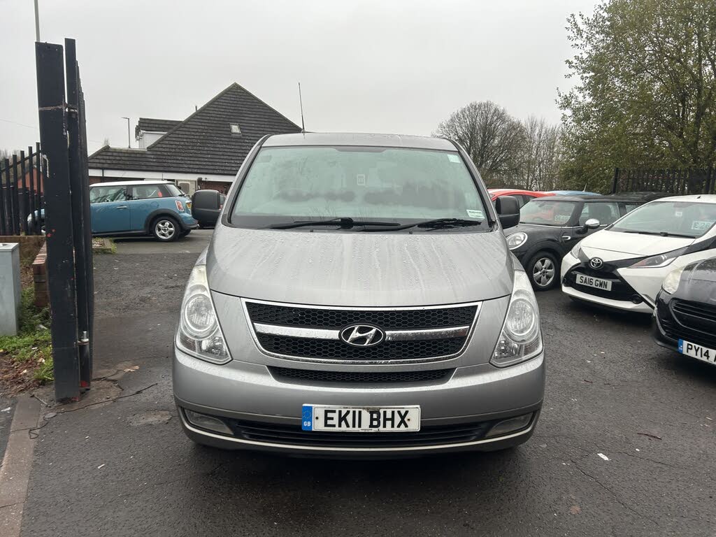 2011 Hyundai i800 2.5TD Style (8st)