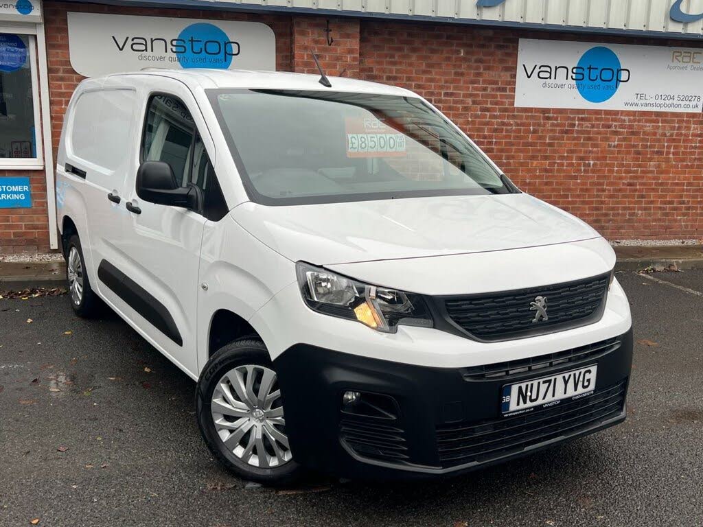 2021 Peugeot Partner 1.5 BlueHDi 950 Professional Premium (100PS)(Eu6d)