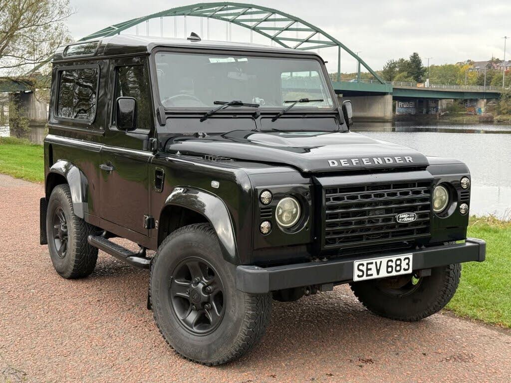 2014 Land Rover 90 Defender 2.2TD XS Station Wagon 3 drs