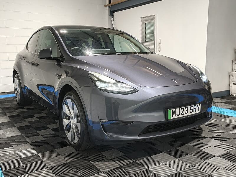 2023 Tesla Model Y E Long Range