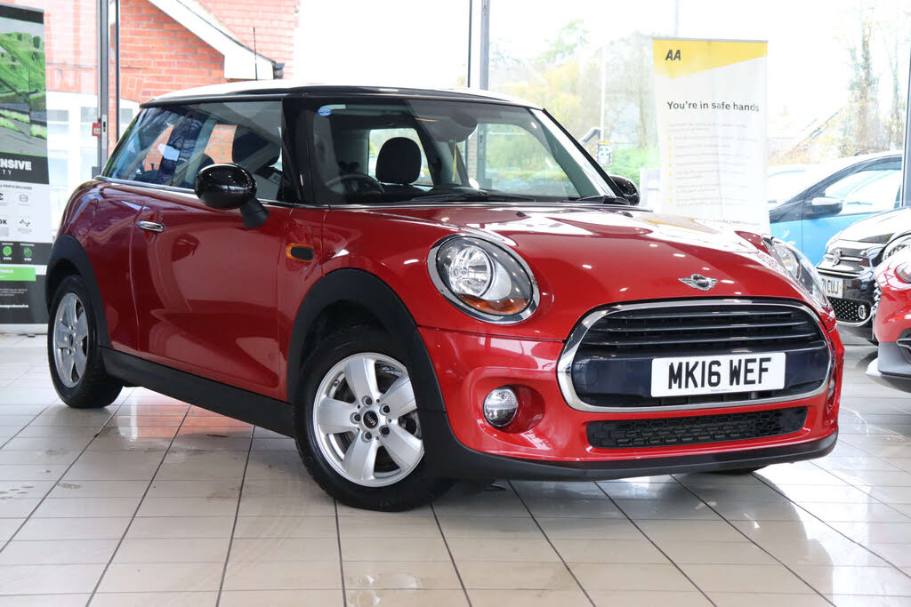 2016 MINI Mini 1.5 Cooper (s/s) Hatchback 3d