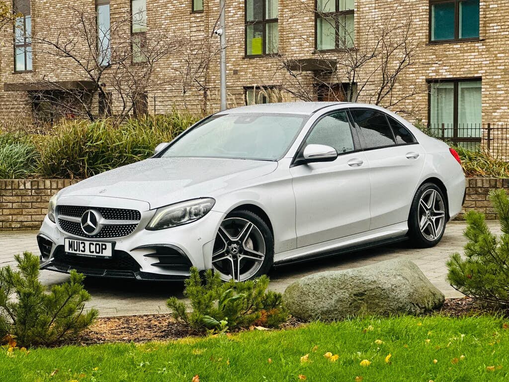 2019 Mercedes-Benz C-Class 2.0d C220d AMG Line (Premium)(s/s) Saloon 4d
