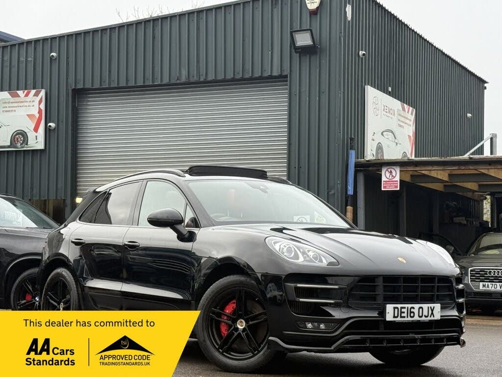 2016 Porsche Macan 3.6 Turbo (400ps) AWD