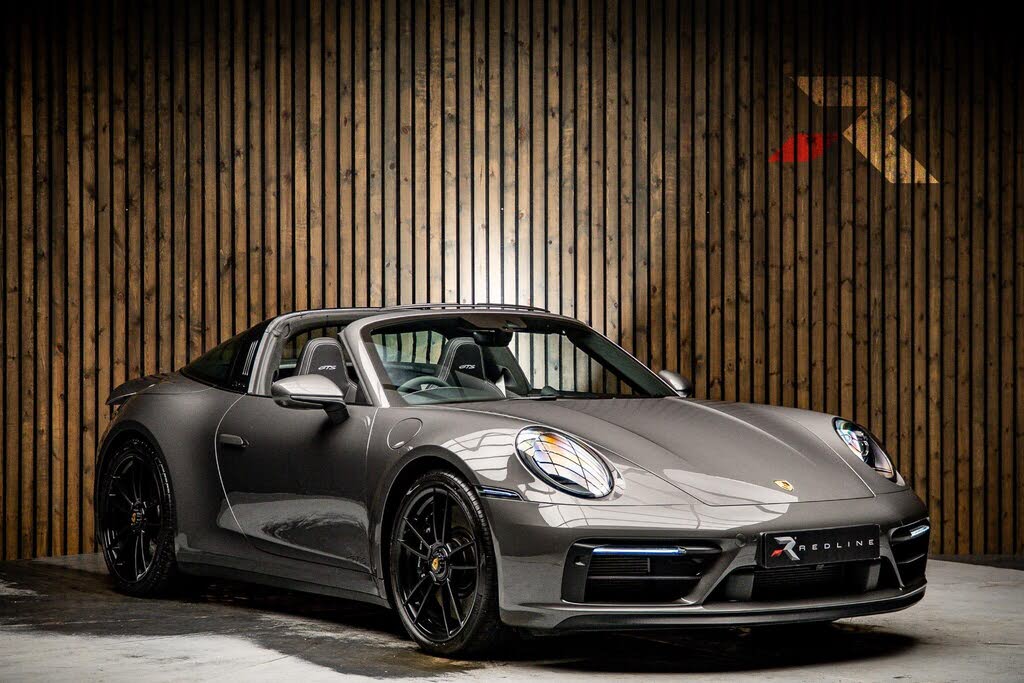 2024 Porsche 911 3.0 Targa 4 GTS (480ps) 2981cc PDK