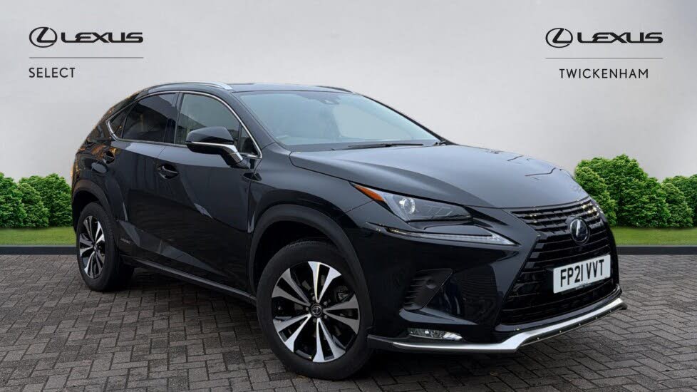 2021 Lexus NX 300h 2.5 NX 4WD (8in Navigation)(Parking Sensors)