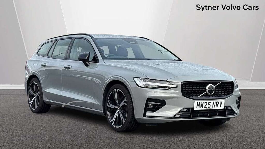 2025 Volvo V60 2.0 B4 Plus Station Wagon