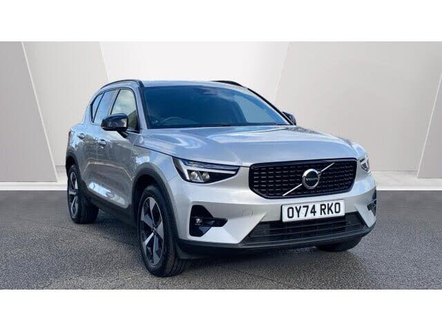 2024 Volvo XC40 2.0 B3 Plus