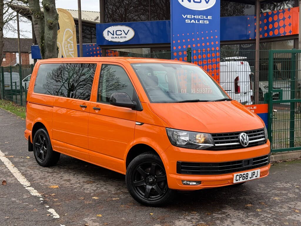 2018 Volkswagen Transporter Shuttle 2.0TDI T32 S BMT SWB (102ps)(Eu6dT)