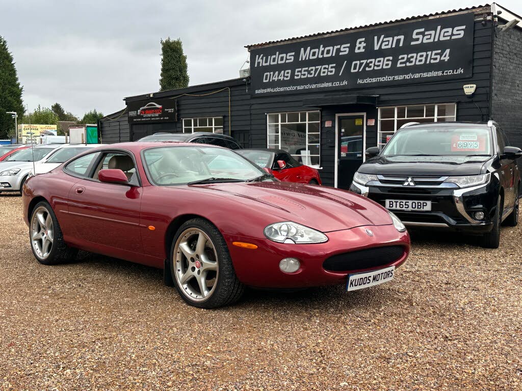 2000 Jaguar XKR 4.0 Supercharge Convertible