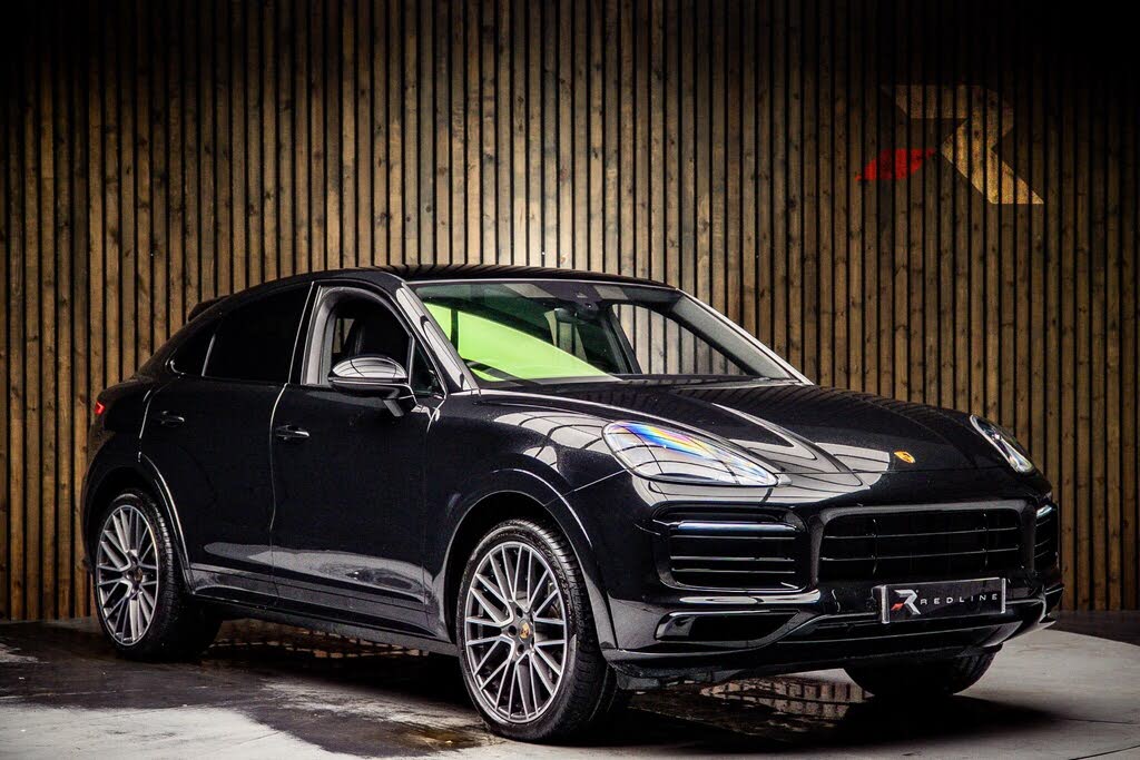2023 Porsche Cayenne 3.0 V6 E-Hybrid Platinum Edition (340ps) Coupe