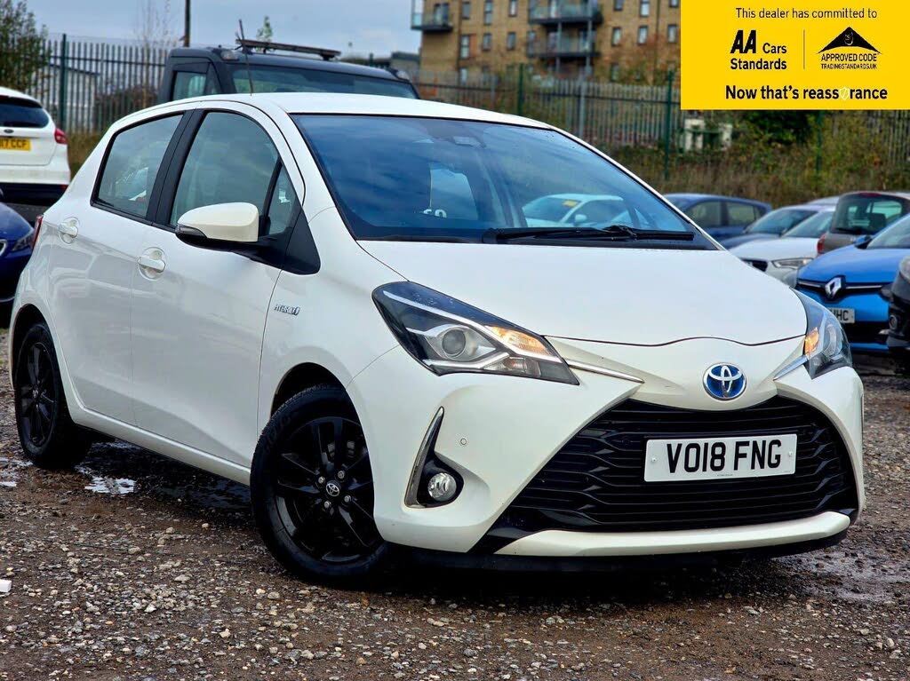 2018 Toyota Yaris 1.5 VVT-i Icon Tech (98bhp) Hybrid 1497cc E-CVT