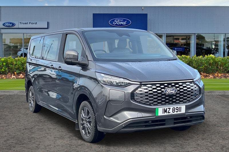 2025 Ford Tourneo Custom E 340 L2 Titanium