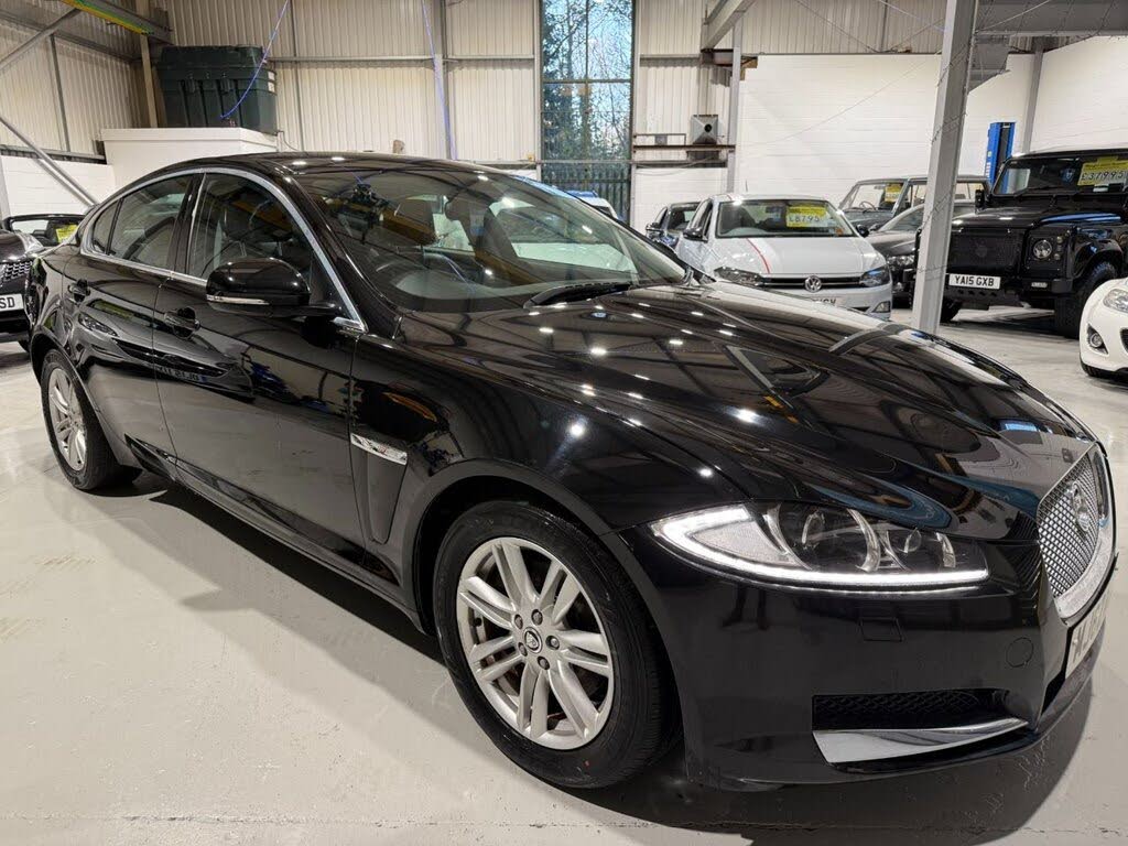 2012 Jaguar XF 2.2TD Luxury (163ps) (s/s) Saloon 4d Auto