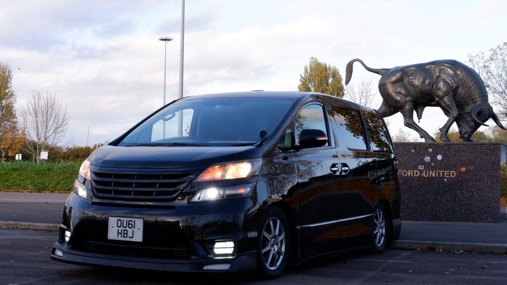 2011 Toyota Vellfire