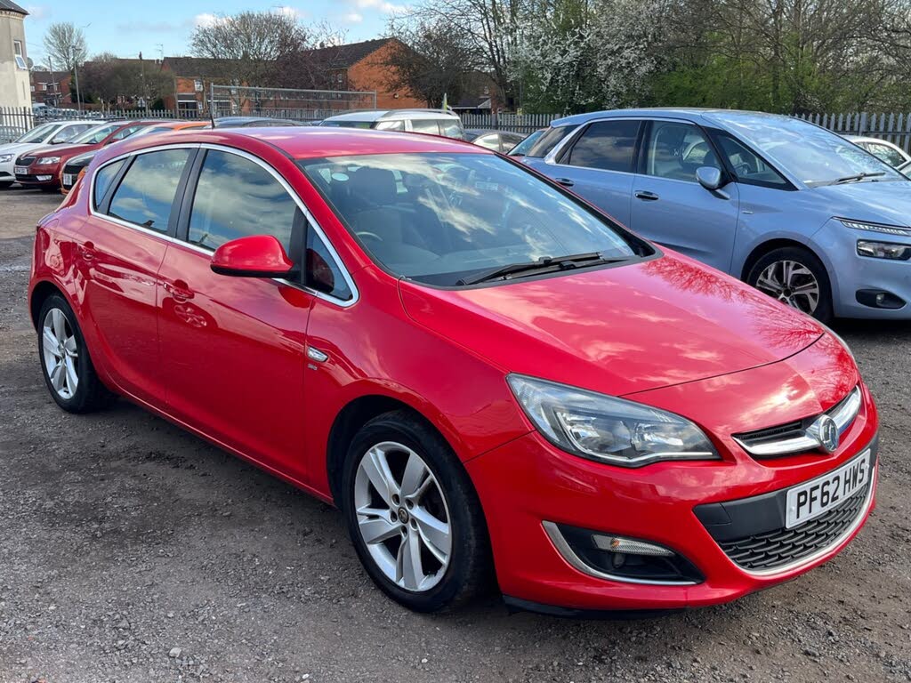 2013 Vauxhall Astra 1.6 SRi VVT 16v (115ps) Hatchback